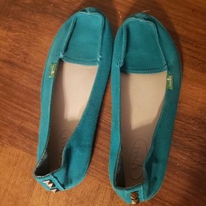 Sanuk teal flats size 6